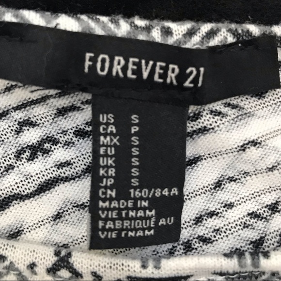 Forever 21 Spaghetti Strap Racerback Tank 🌸 - Picture 5 of 6